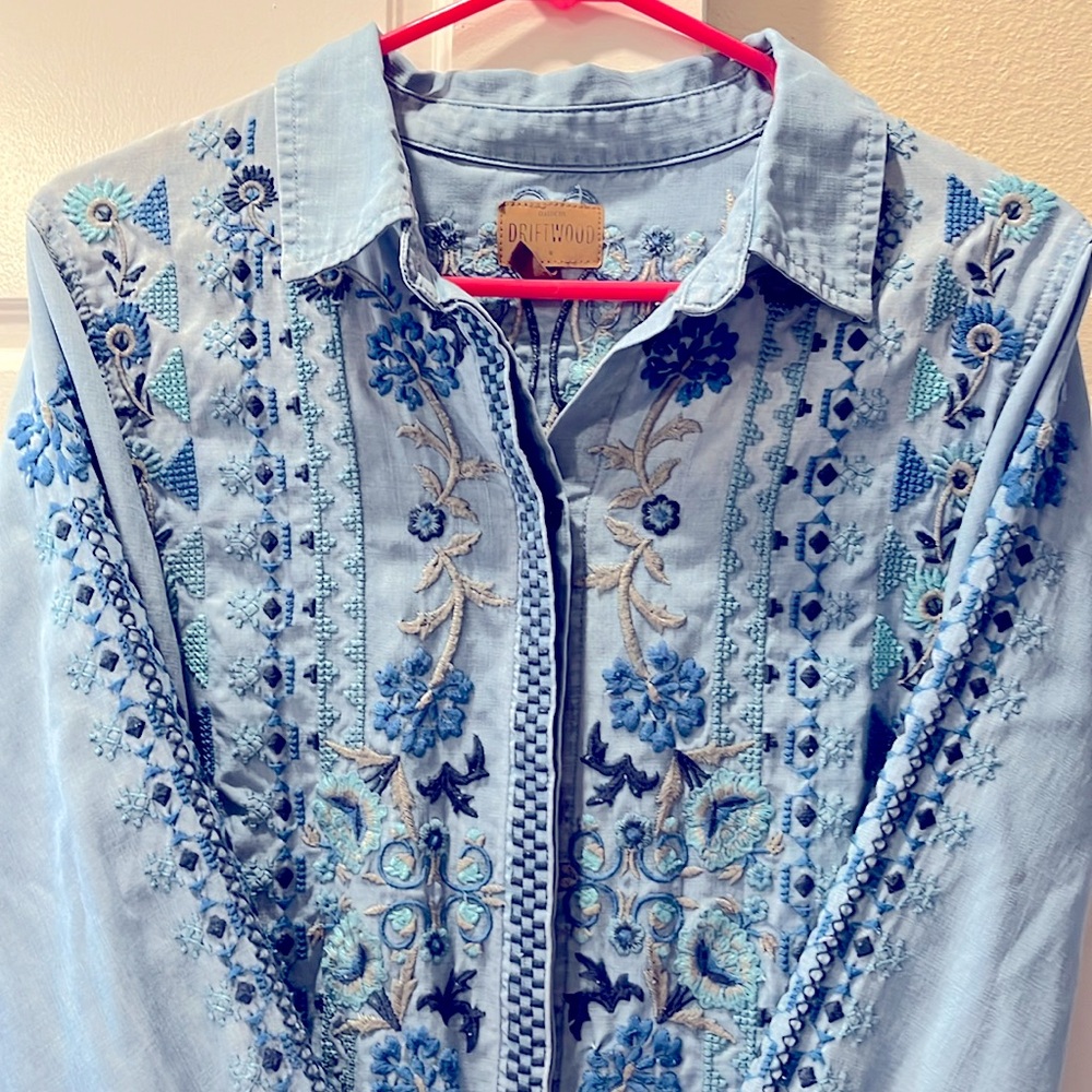 Western embroidered blouse